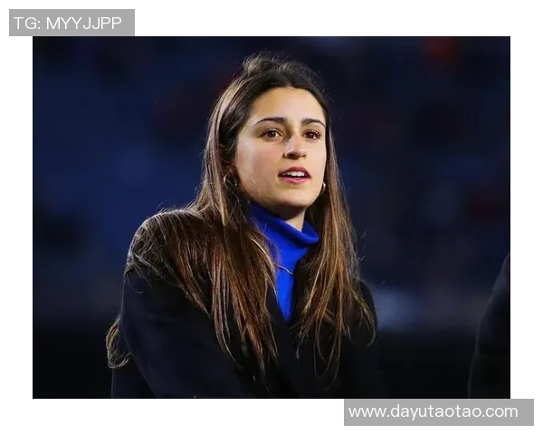 全球美女足球球星颜值排行榜：颜值与球技并存的女足传奇球员们