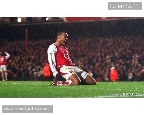 法国足球传奇球星回顾：从齐达内到亨利的辉煌历程