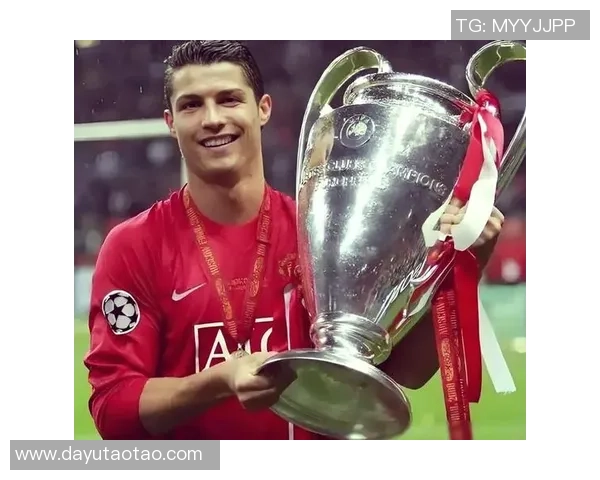 忠诚球星的传奇故事:那些为一队奉献终身的足球英雄 忠诚球星的传奇故事:那些为一队奉献终身的足球英雄