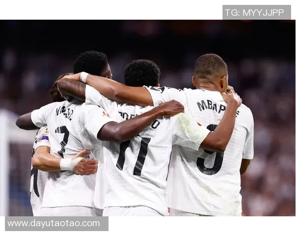 最具灵活性与技巧的足球明星展示他无与伦比的球场表现 最具灵活性与技巧的足球明星展示他无与伦比的球场表现